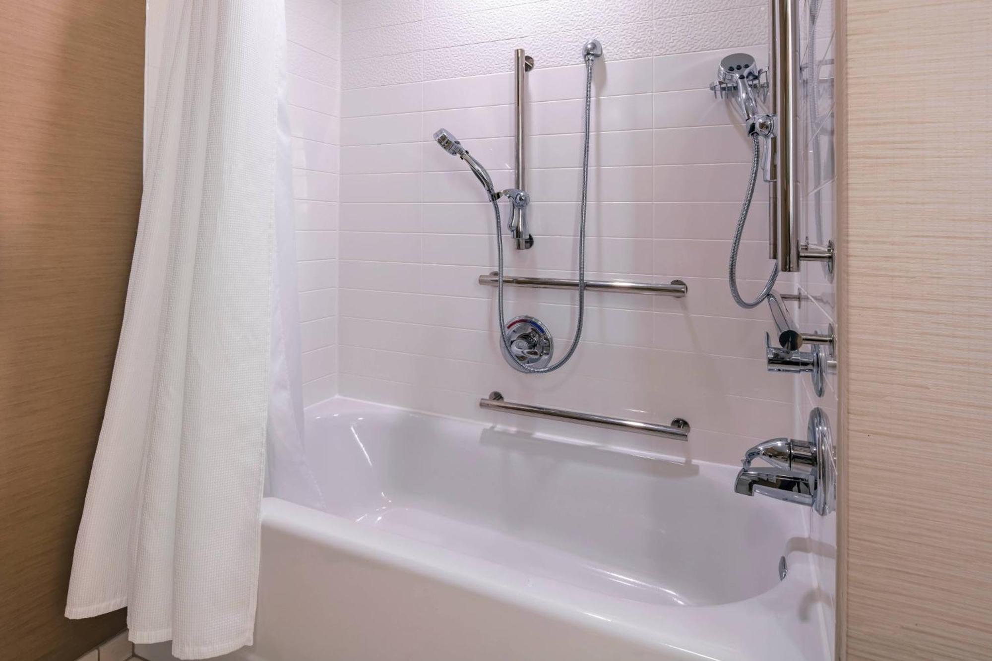 Fairfield Inn & Suites By Marriott Boston Marlborough/Apex Center Dış mekan fotoğraf